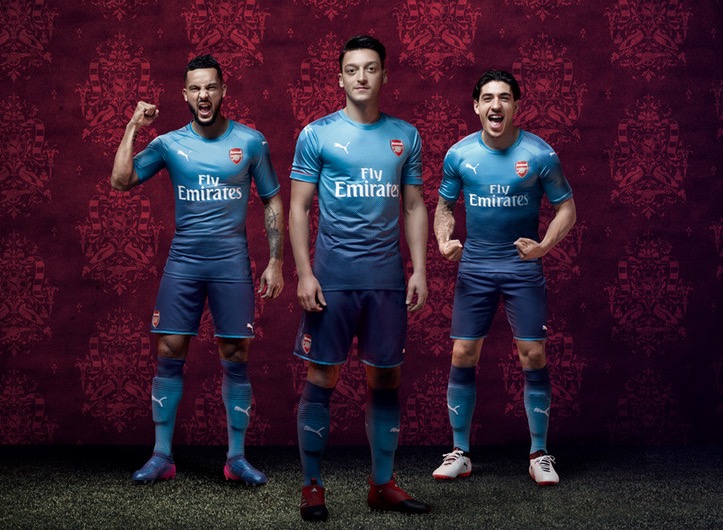 arsenal blue training kit